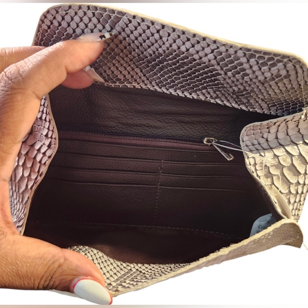 Pretty Persuasions Python Textured Clutch - Picture 2 of 3